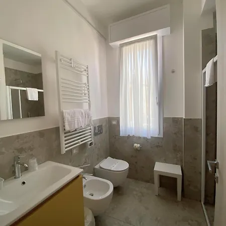 Ξενοδοχείο Ponente 2*