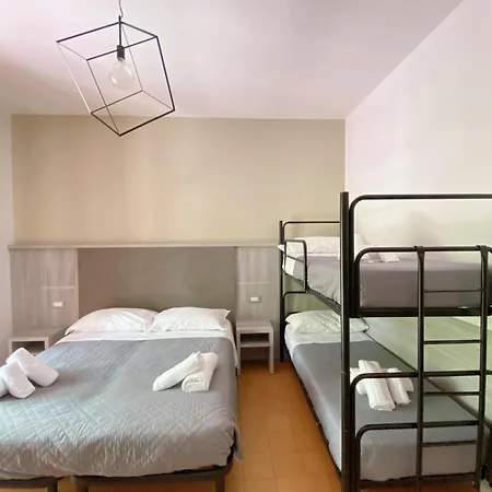 Ponente Ξενοδοχείο 2*