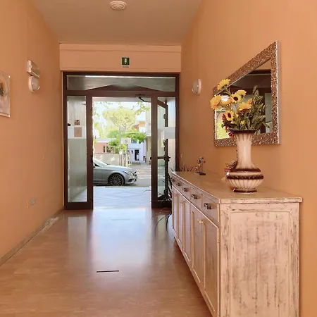 فندق Ponente تْشيزيناتيكو