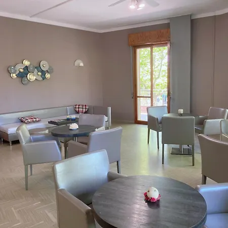 Hotel Ponente Cesenatico