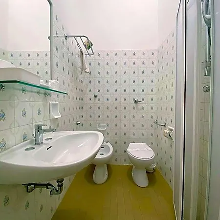 Hotel Ponente 2*