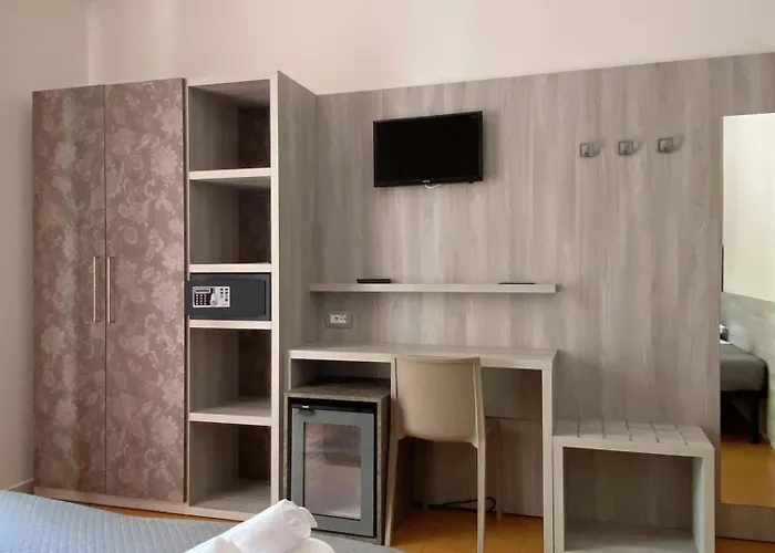 Otel Ponente