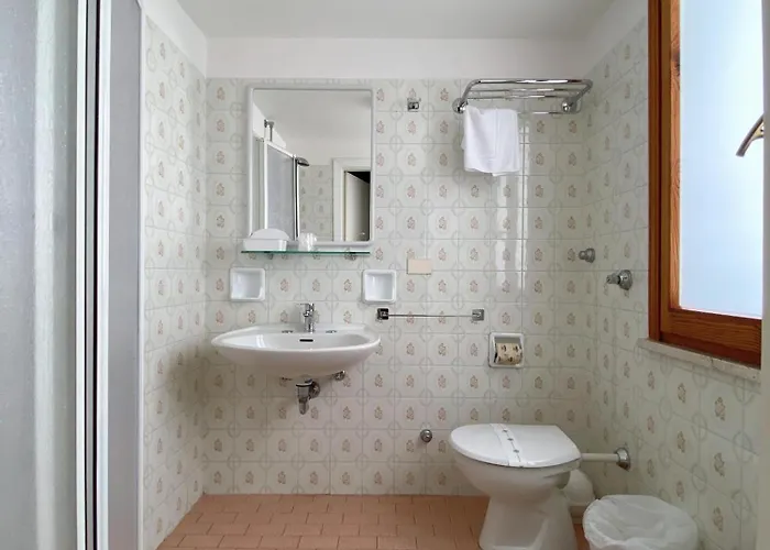 Ponente Otel Cesenatico